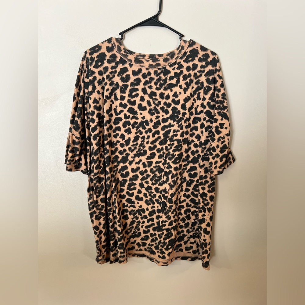 aerie | cheetah shirt